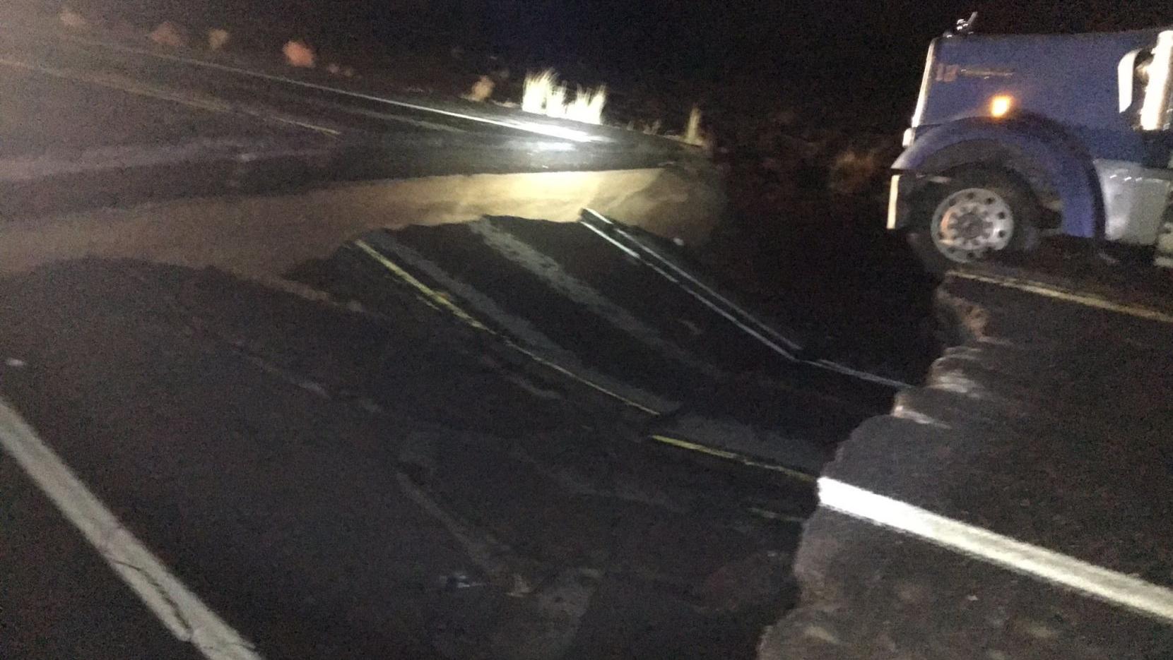 1 dead after sink hole opens on Arizona highway